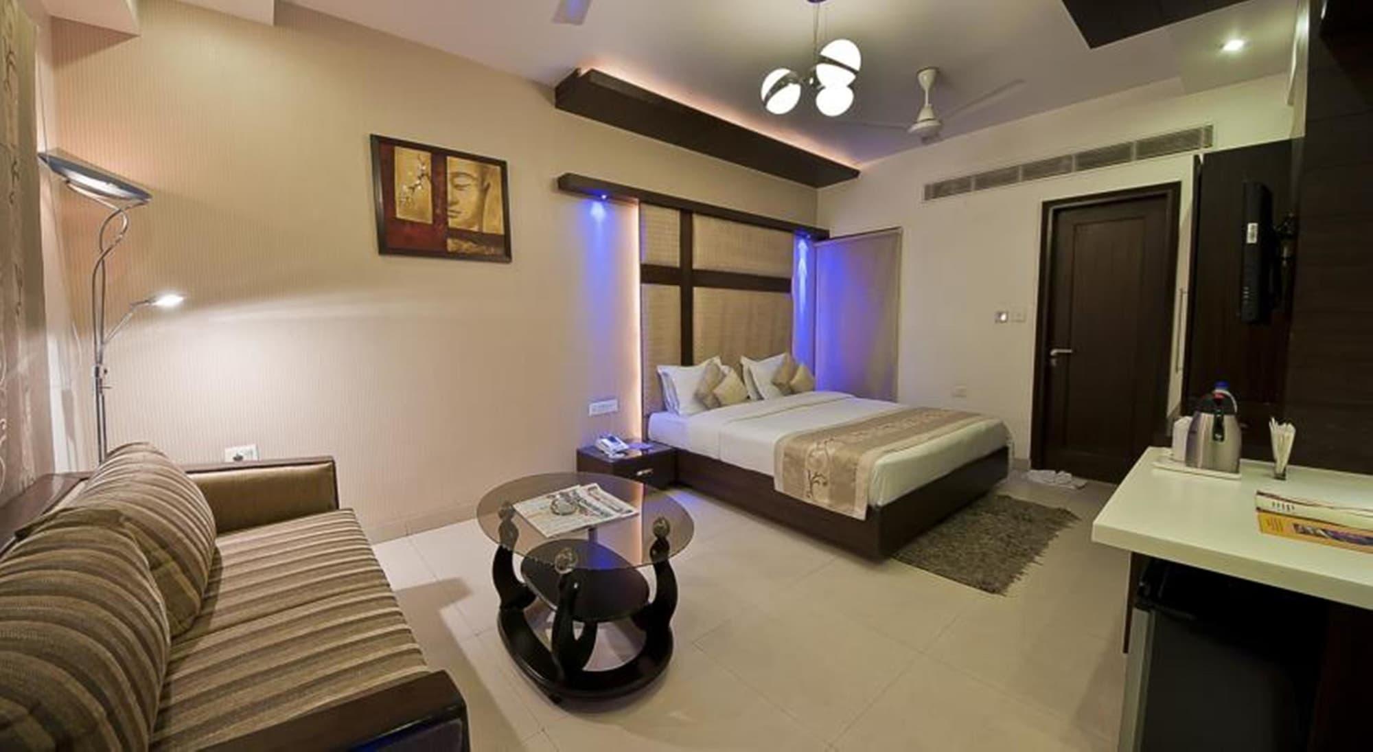 The Pearl Hotel New Delhi Extérieur photo