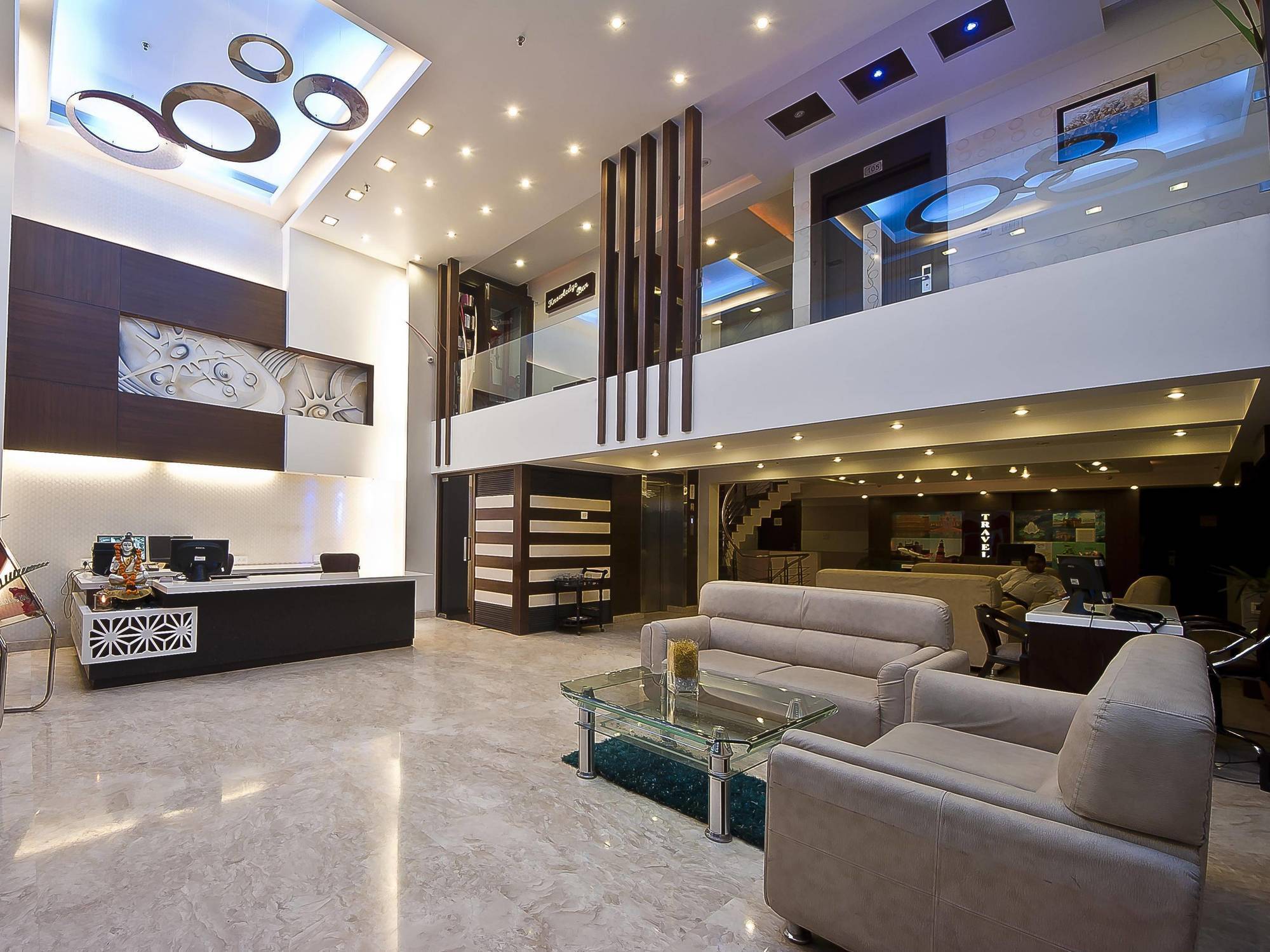 The Pearl Hotel New Delhi Extérieur photo