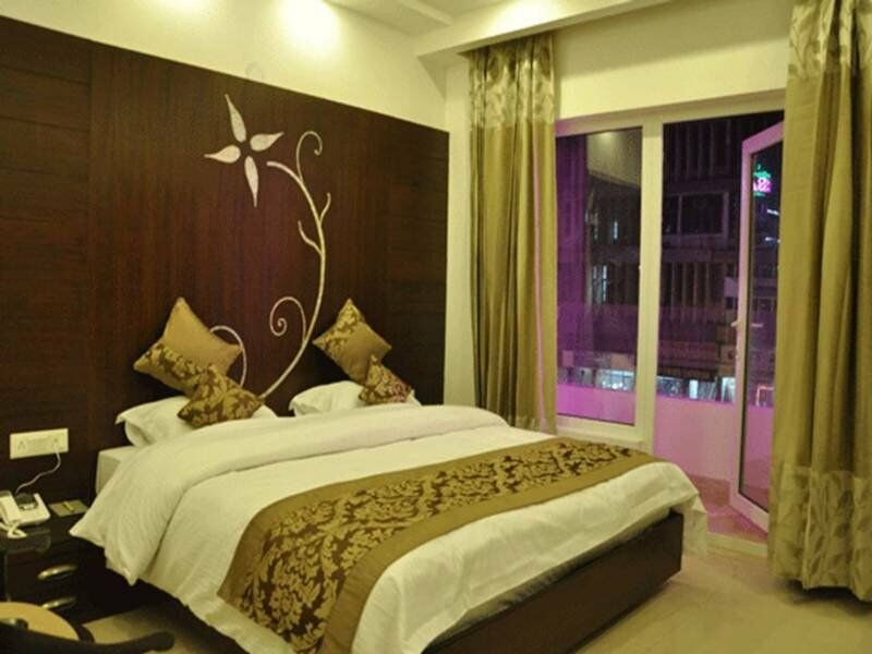 The Pearl Hotel New Delhi Extérieur photo