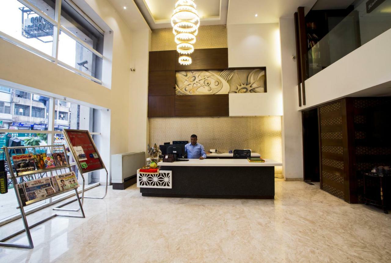 The Pearl Hotel New Delhi Extérieur photo