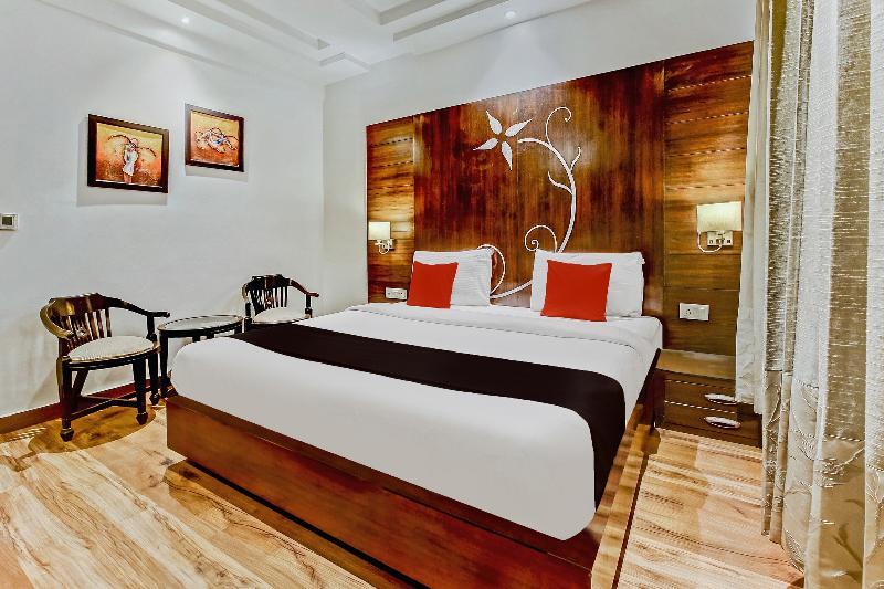 The Pearl Hotel New Delhi Extérieur photo