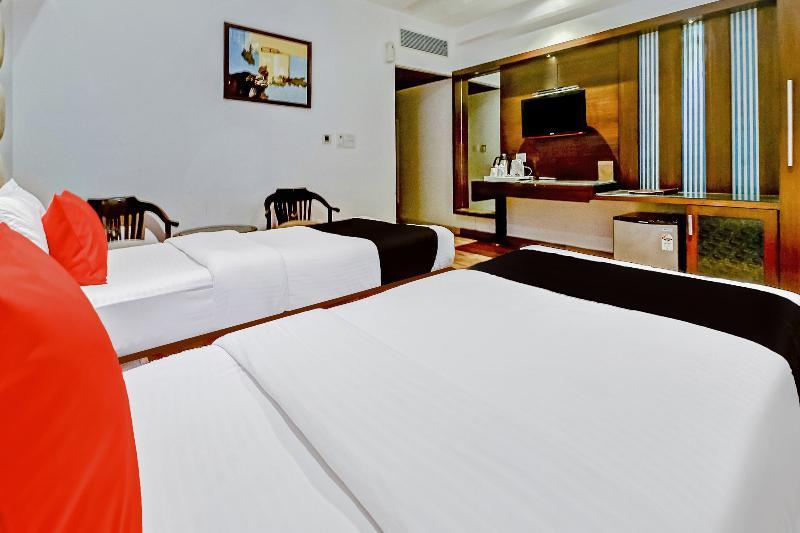 The Pearl Hotel New Delhi Extérieur photo